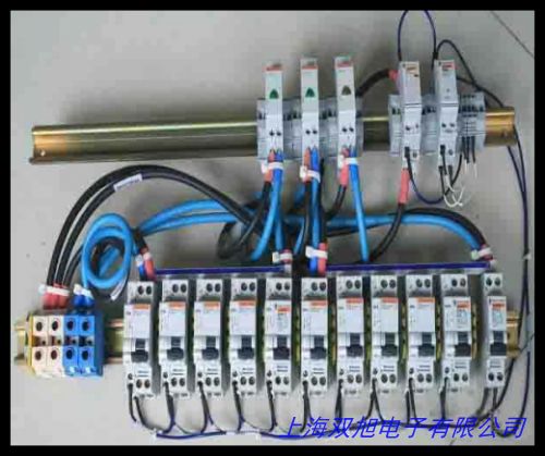 ʩ�͵�늄әC(j��)���o(h��)��·�� GV3-M25 20-25A �F(xi��n)؛����|(zh��)��һ��