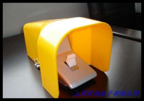 大功率開關(guān) 按鈕開關(guān)帶燈按鍵自鎖開關(guān),腳踏開關(guān)按鈕自鎖開關(guān)