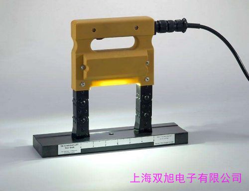 ���⾀̽�������ڹ�� Black Light��