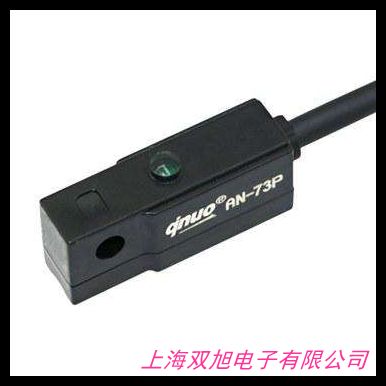 �n��������SANWO �����_�P DSM1C525 