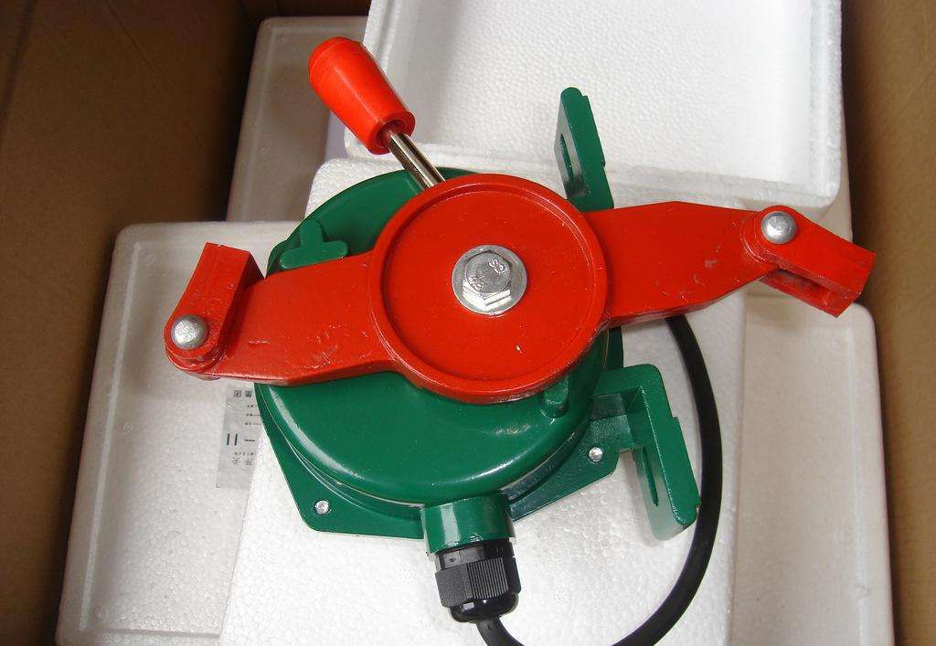 DG-02直動式溢流閥